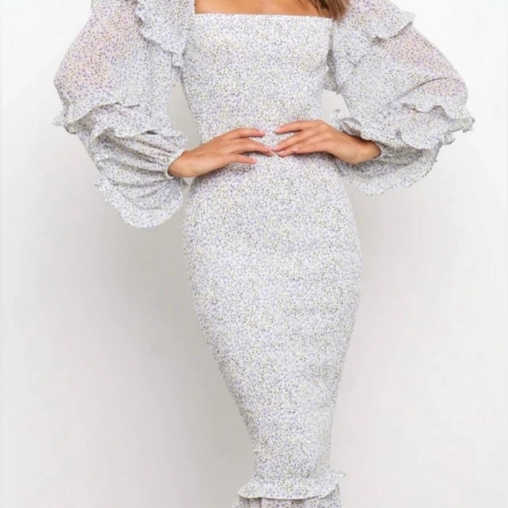 Petal and Pup Leia Long Sleeve Midi Bodycon Square Neck Grey Dress US 2 - Picture 2 of 8